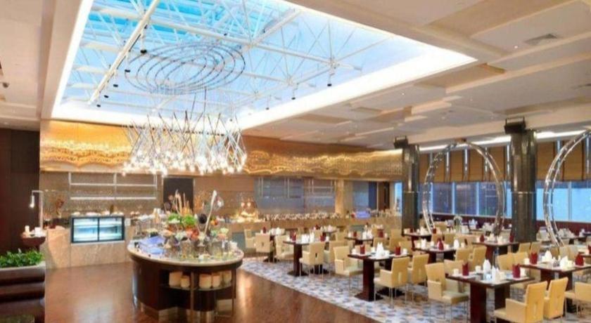 Golden Eagle Summit Hotel Downtown Нанкин Экстерьер фото